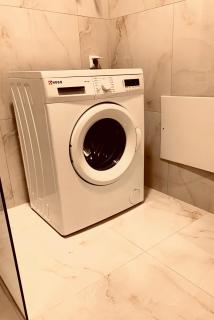 Exclusive brand new apartment next to Royal Mall in Rruga B - 2