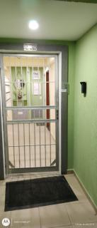 Em Natal, aptº 2/4 inteiro em condomínio fechado. - Natal - 5