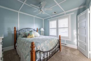 Boardwalk NC 1009-5 - 3