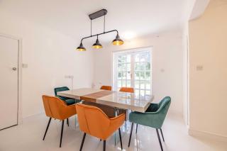 Windsor Grand Estate - Private Royal Mansion on 5 Acres Gardens - 2