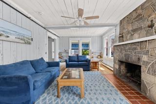 Holland House 10th - 4