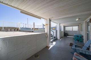 Ocean Front Nancy Claire 1 -Bunker - 9