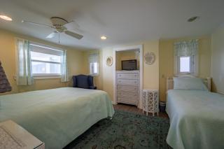 Ocean Front Nancy Claire 1 -Bunker - Ocean City - 3