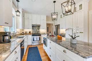 Spacious Salem-Winston Home with Deck! - 2