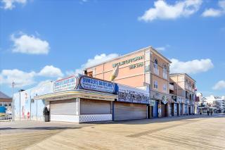Oceanfront Villa 3 (105) Boardwalk Oceanfront - 4