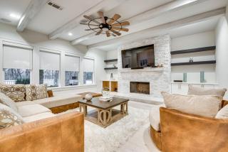 Sprawling Suwanee Home Theater, Pool, Hot Tub! - 1