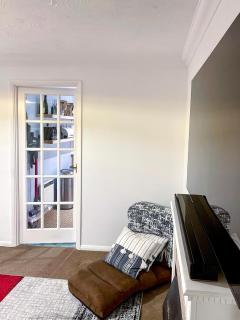 Immaculate 2-Bed Apartment in Rochester - Rochester - 2