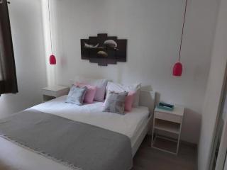 Apartments with a parking space Hvar - 22023 - 3