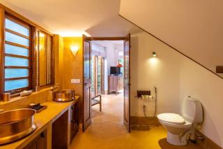 Staymaster Ashvini 2BR Jet & Swimming Pools & Spa - 3