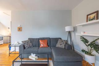 Sunny Loft #4, Historic Home - 9