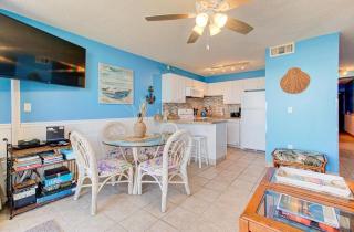 0305 Mako Your Dreams Come True by Atlantic Towers - Carolina Beach - 9