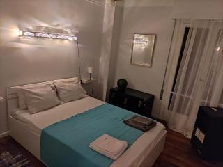 Selini's apartment - Atene - 1