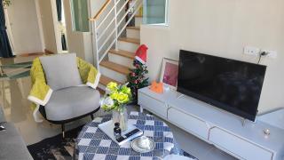 Golden Town 金色小镇 - 8