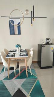 Golden Town 金色小镇 - 6