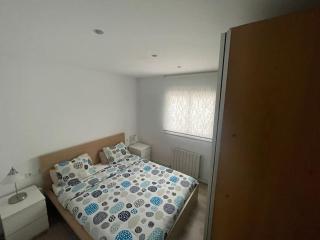 House in Sant Cugat, 25 Mins to Barcelona center - Sant Cugat del Vallès - 1