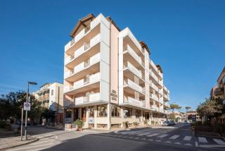 Lola Piccolo Hotel e Appartamenti - Marina di Grosseto - 0