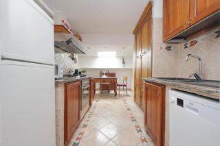 Anno Domini 120 sqm, Large, Elegant, near center - Rome - 4