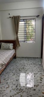 Castle Hebbal Service Apartments - Bangalore - 3