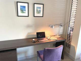 Stunning Waterfront Suite, Antigua English Harbour - English Harbour - 2