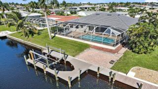 Boaters Dream S. Terr Pool Yacht Club Boating - Cape Coral - 8