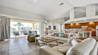 Boaters Dream S. Terr Pool Yacht Club Boating - Cape Coral - 7