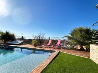 Villa contemporaine avec piscine - 9