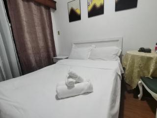 romantic makati - Manila - 1