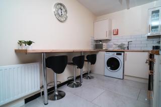 Central Apartment in Belfast City Centre - Belfast - 2