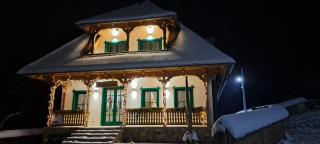 Căsuța din Deal - 8