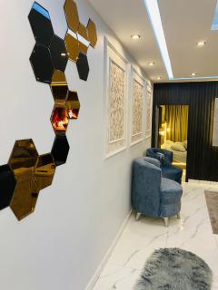 Al Seoudi Furnished Units - 5