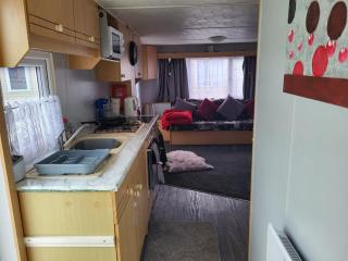 Chapel's cozy caravan - Chapel Saint Leonards - 2