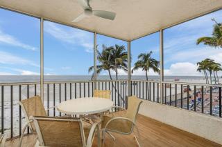 Beach Villas # 106 - BOGO24 condo - Fort Myers Beach - 0