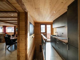 Appartement 4 pièces, 3 salles de bains, proche centre et remontées mécaniques, Châtel - FR-1-676-173 - Châtel - 2