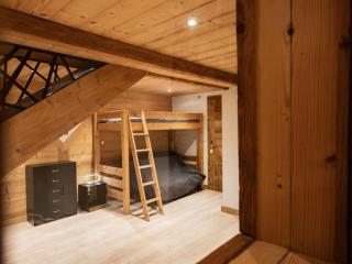 Appartement 4 pièces, 3 salles de bains, proche centre et remontées mécaniques, Châtel - FR-1-676-173 - Châtel - 3