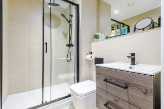 Rock Mill - Deluxe Holiday Apartments - Stoney Middleton - 1