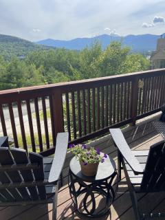 C12 Homey Bretton Woods slopeside townhome for your family getaway to the White Mountains - 4