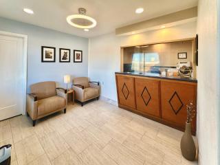 Royal Inn and Suites Charlotte Airport - Charlotte - 0