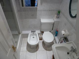 Spacious - Croxley Green - 4
