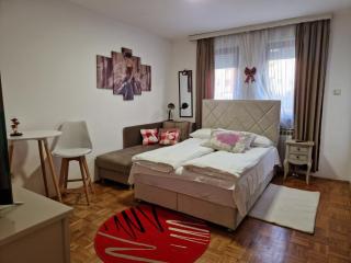 Apartment Barby - Studio - Banja Luka - 0