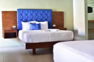 Republik Hotel, Bistro and Nightclub on Site - Jacó - 1