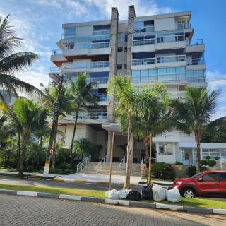 Apartamento Riviera Completo Espaçoso Varanda Gourmet e Praia a 150 m - Riviera de São Lourenço - 0