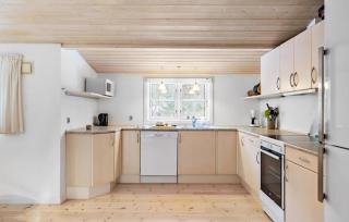 Amazing Home In Nexø With Wifi - Neksø - 1