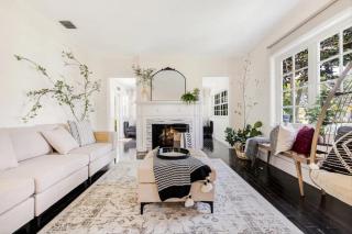 Escape to Your Private 4B Heaven with Pool - Hollywood - 0