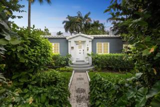Escape to Your Private 4B Heaven with Pool - Hollywood - 7