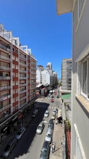 3 amb zona Rivadavia y Santa Fe - 3