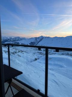 Gudauri Twins 404 - 1