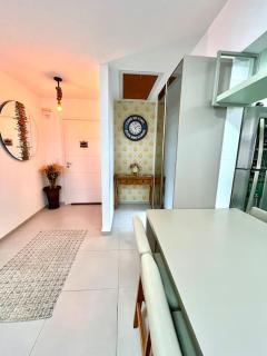 Apto completo Praia de Armação - 9