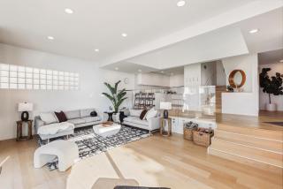 Malibu Breeze - hot tub, ocean view, steps to beach - Malibu - 5