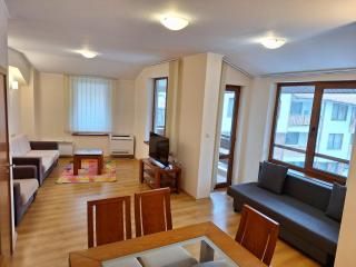 SNOW PEAK TODORKA AND VIHREN APARTAMENT /NEXT TO THE LIFT/ 7 PERSONS/ - Bansko - 3