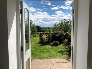 Orchard View-Uk34417 - Cheddar - 6